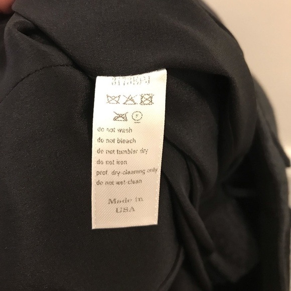 Carolina Herrera Paisley Embossed Pencil Skirt 4 black - Picture 9 of 9